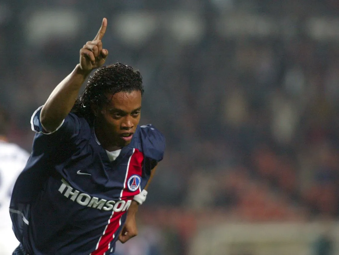 Les 10 moments forts de Ronaldinho au PSG
