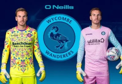 Wycombe dévoile un maillot de gardien hypnotisant