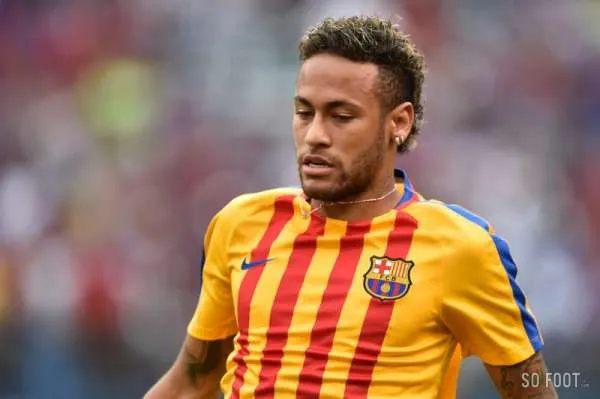 Video: Le vrai salaire de Neymar au PSG (via BRUT SPORT)