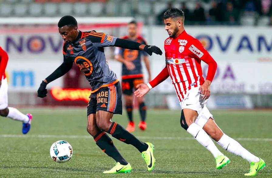 Lorient revient de l&rsquo;enfer, Bordeaux et Angers honorent leurs anciens