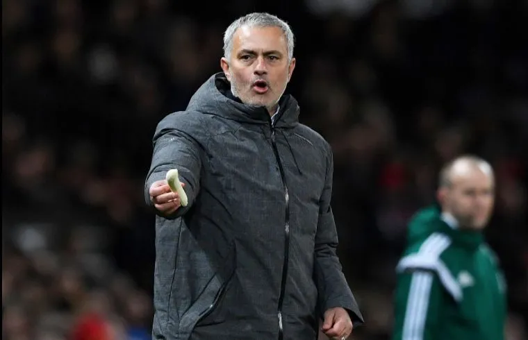 Fallait-il donner une banane à Rojo ?