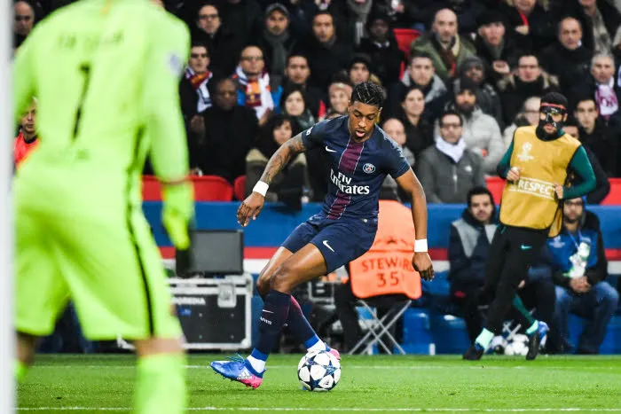 Kimpembe Mutombo ressort du banc