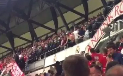 Quand la police espagnole charge le parcage du Bayern