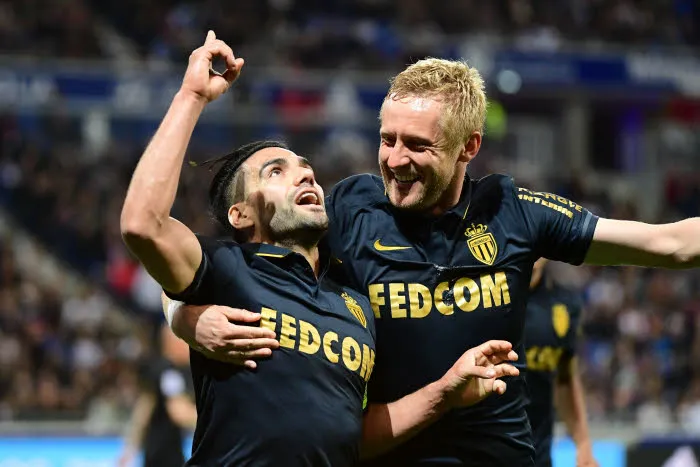 Monaco récupère son fauteuil