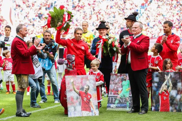 Au FC Bayern le Meisterschale, à Hambourg le maintien