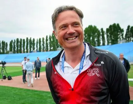 Le secrétaire général de la fédé suisse démissionne