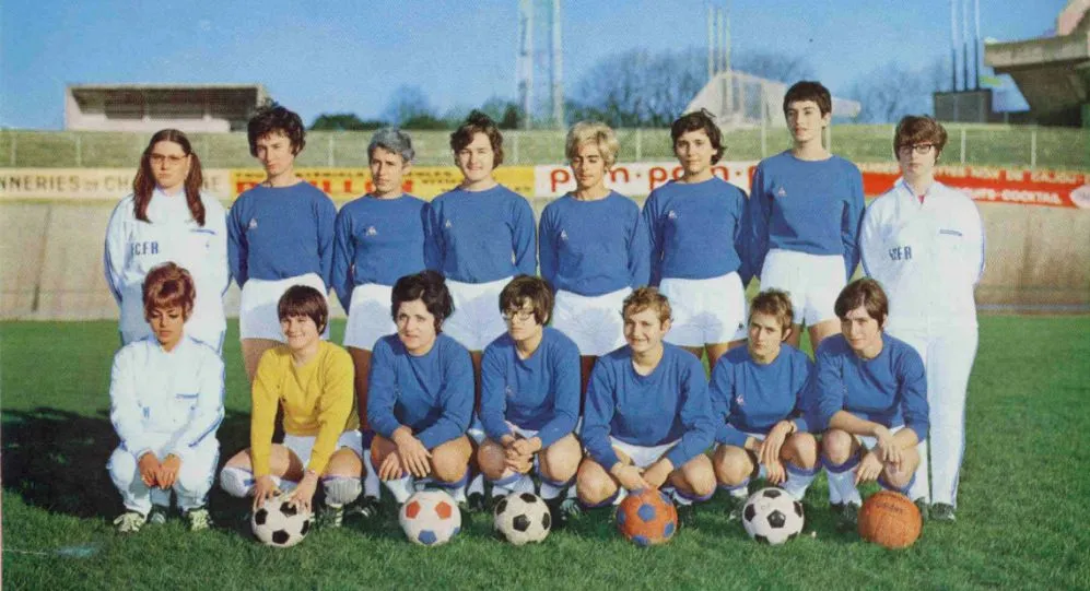 À jamais les premières