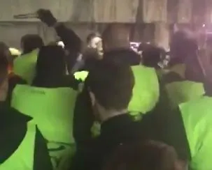 Heurts entre supporters de Chelsea et stadiers barcelonais