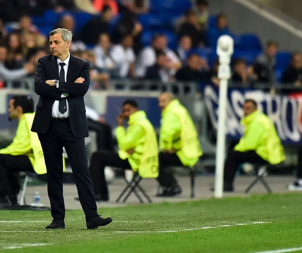 Bruno Genesio : «<span style="font-size:50%">&nbsp;</span>Moi, je ramasse même quand ça va bien<span style="font-size:50%">&nbsp;</span>»