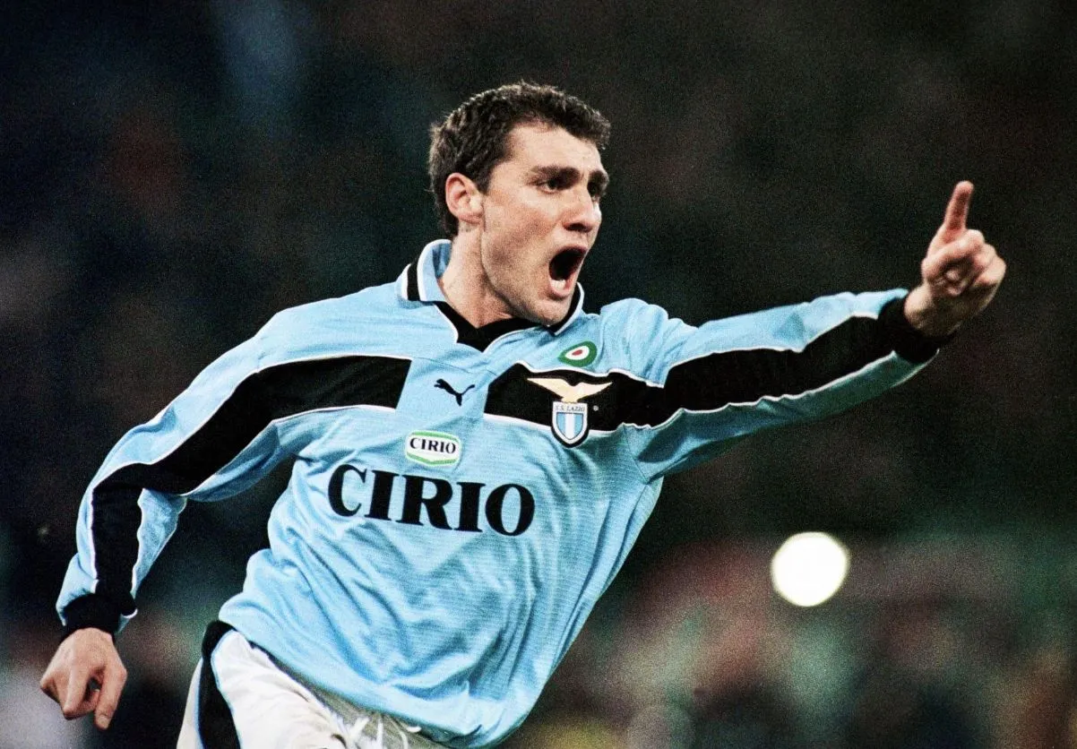 Et si Vieri avait marqué contre le Milan AC il y a vingt ans…