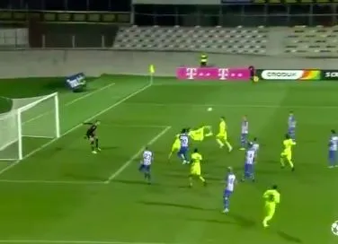 Le golazo de Bruno Petković avec le Dinamo Zagreb
