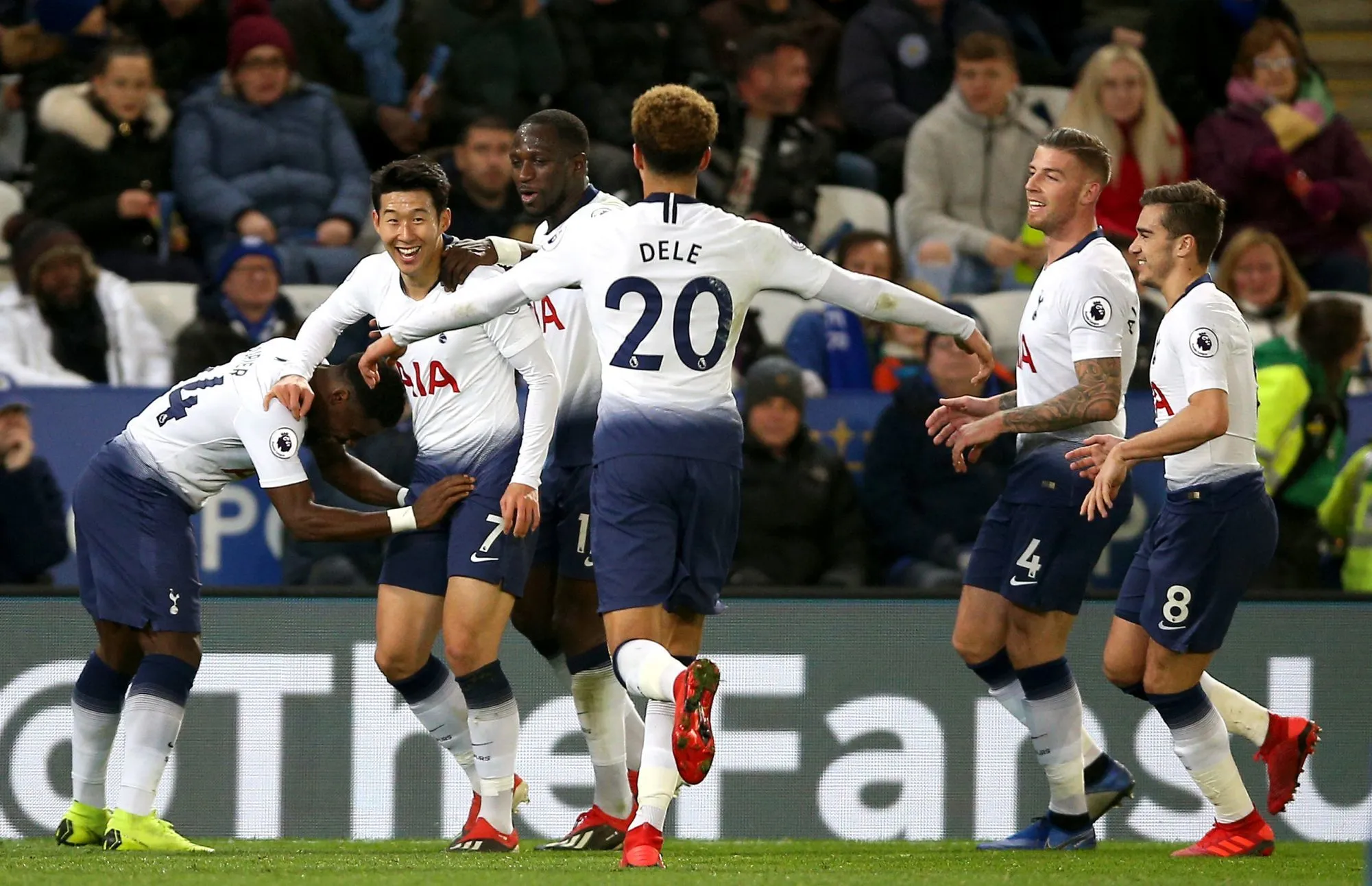 Tottenham assure à Leicester