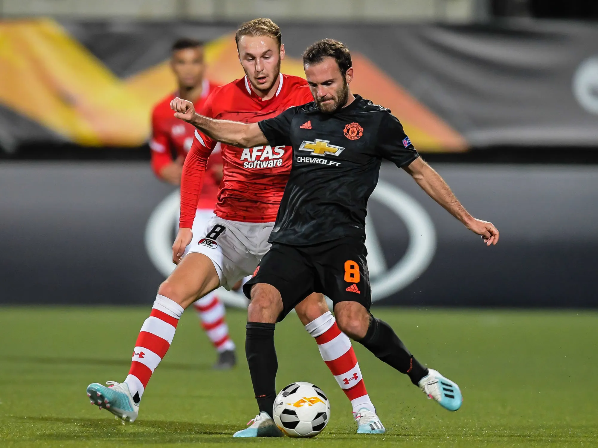 Manchester et la Roma freinés, les Wolves à la fête