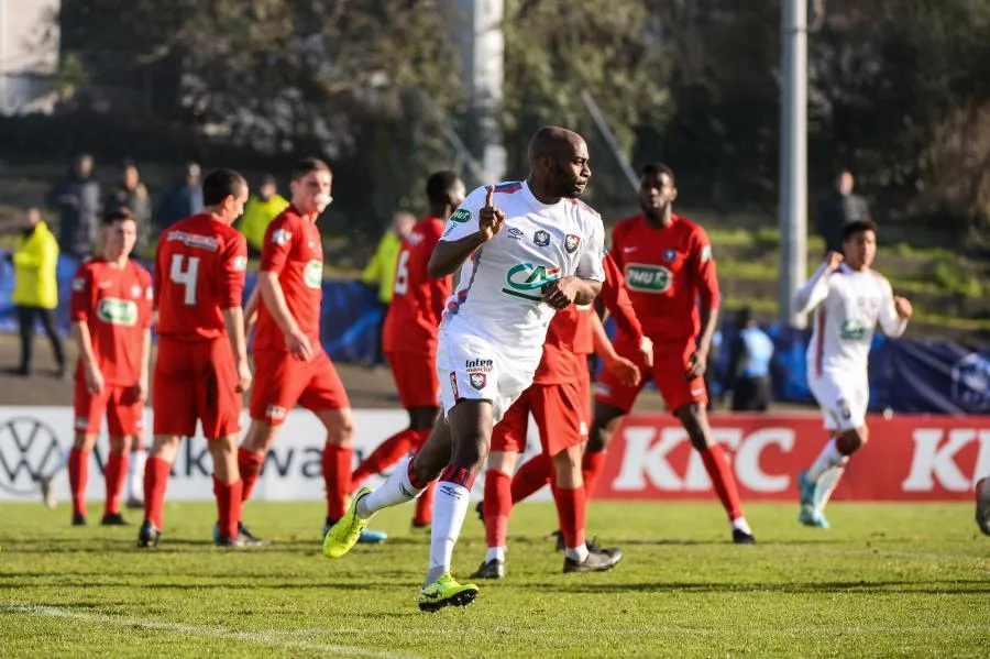 Nantes et Caen passent sans forcer, la Saint-Pierroise crée la sensation