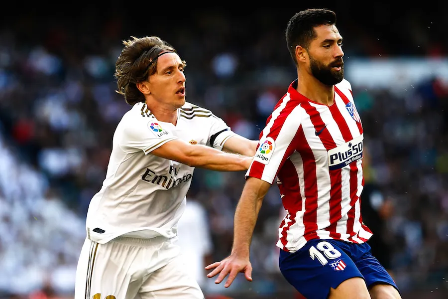 Benzema file le derby au Real