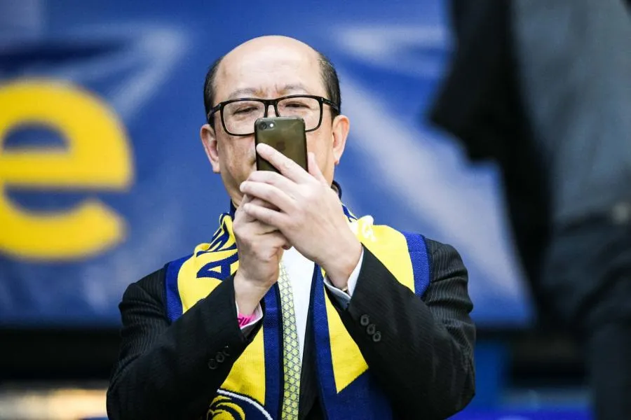 Sochaux, le péril jaune et bleu