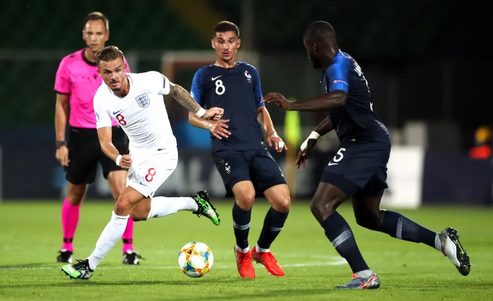 Les Bleuets retournent les Young Lions