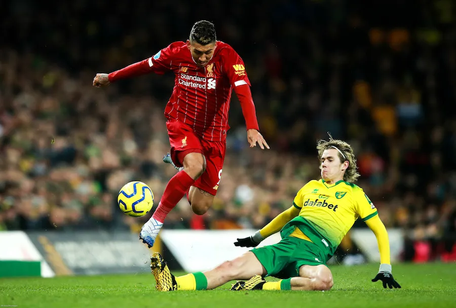 Liverpool plume les Canaries