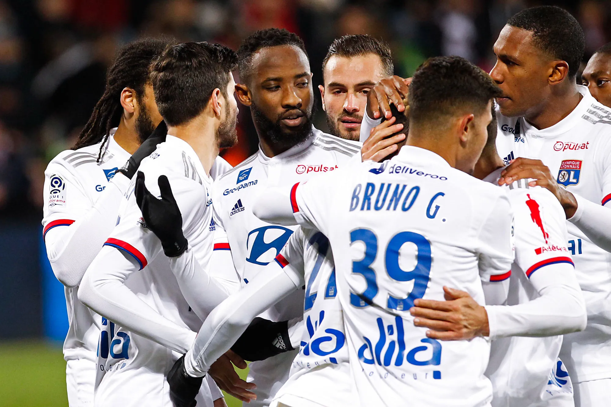 Lyon, vainqueur à Metz, remonte au classement et prépare bien la C1