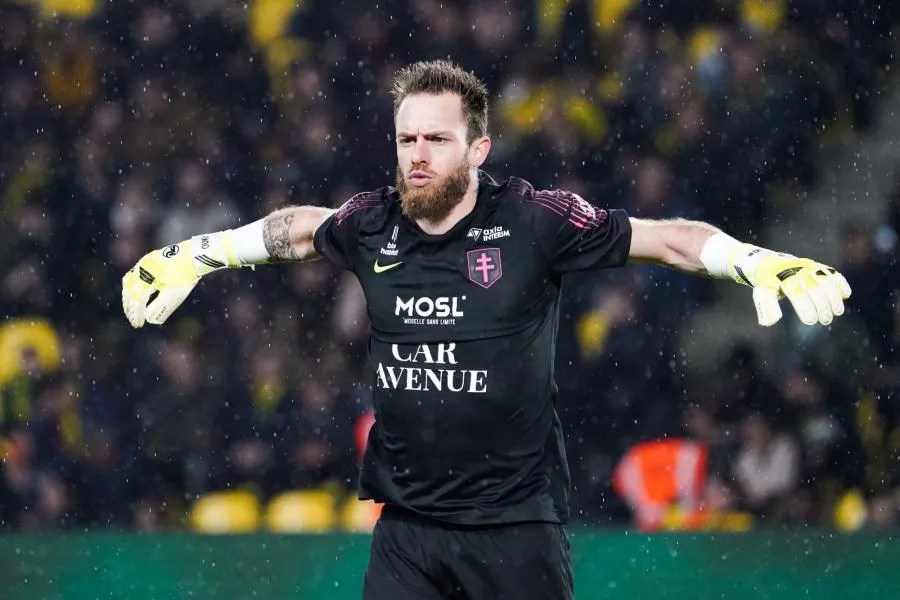 Messieurs les gardiens, cessez de monter sur la dernière action !