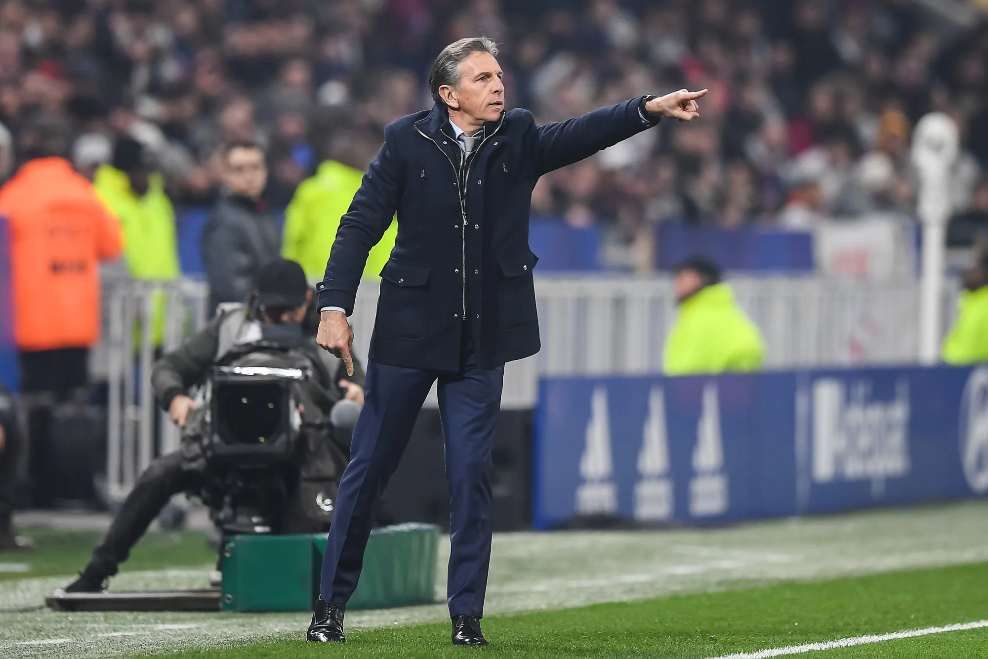 Les Verts, logiquement battu par l&rsquo;Olympique lyonnais, à terre… et en route pour la Ligue 2 ?