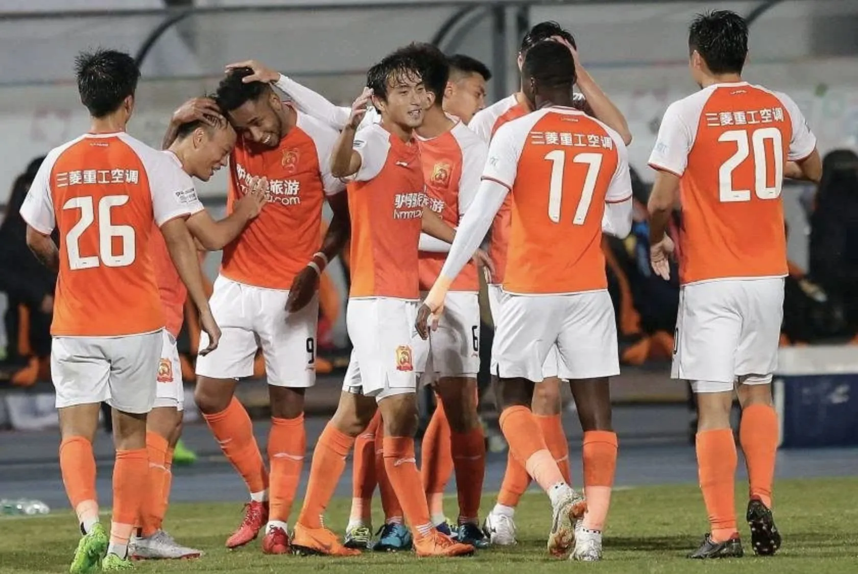 Exilé en Espagne, le Wuhan Zall FC va se réfugier… à Wuhan