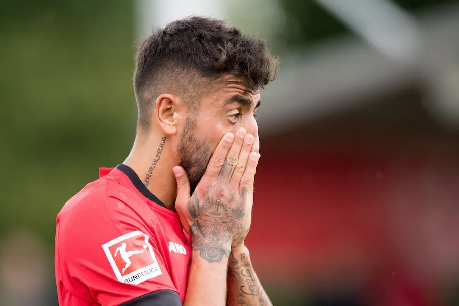 Tu sais que tu es un footballeur confiné quand&#8230;