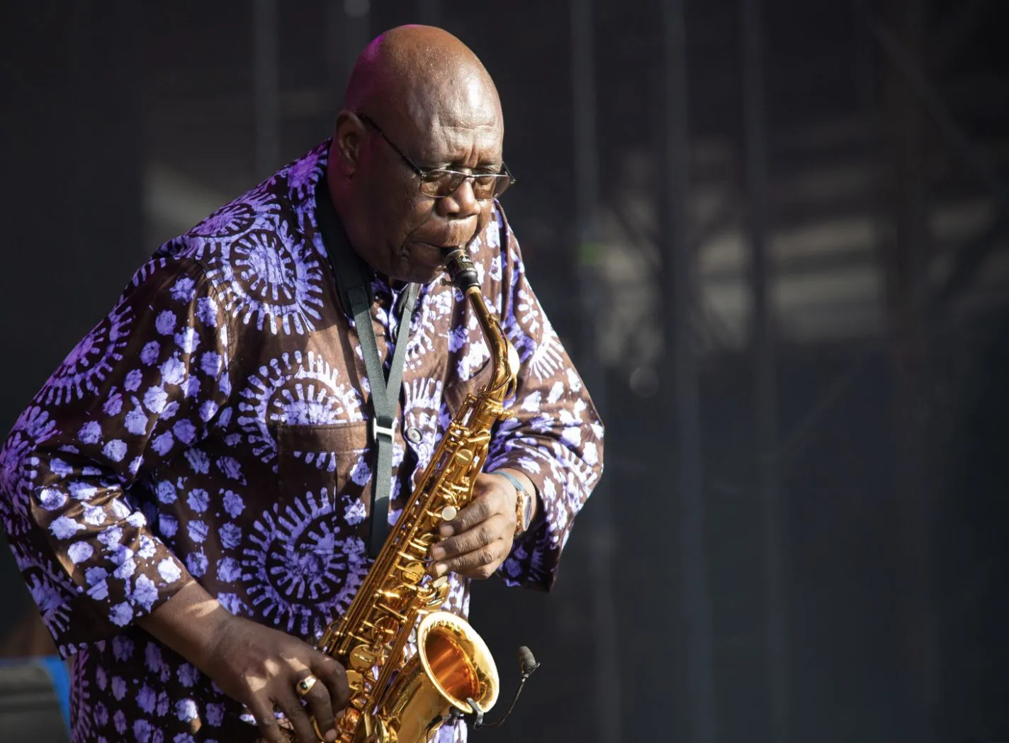 Manu Dibango, Saxo indomptable…