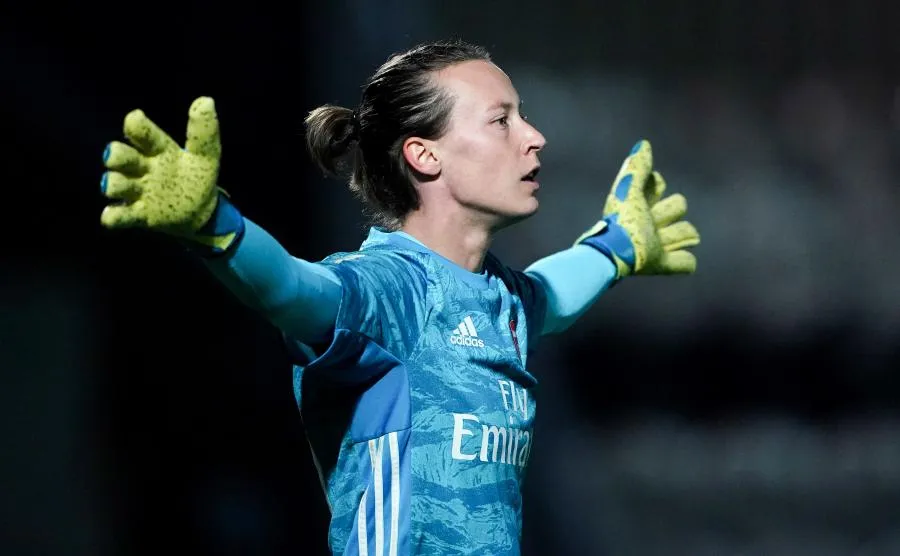 Pauline Peyraud-Magnin : «<span style="font-size:50%">&nbsp;</span>J&rsquo;essaye d&rsquo;éviter ma colocataire pour ne pas la contaminer<span style="font-size:50%">&nbsp;</span>»