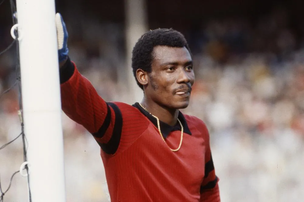 Joseph-Antoine Bell : «<span style="font-size:50%">&nbsp;</span>Pape Diouf était à la hauteur<span style="font-size:50%">&nbsp;</span>»