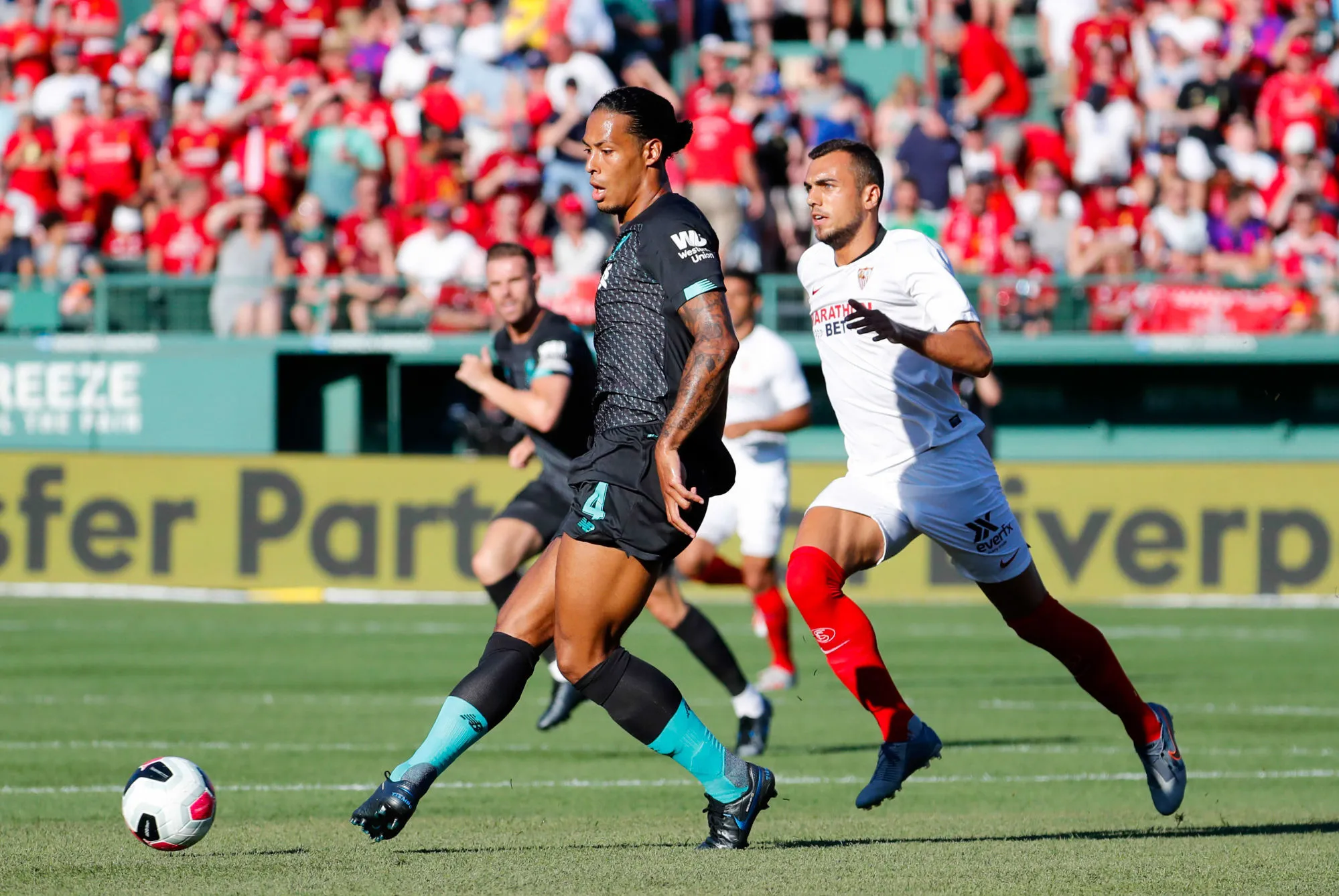 Pourquoi Liverpool doit absolument recruter Diego Carlos