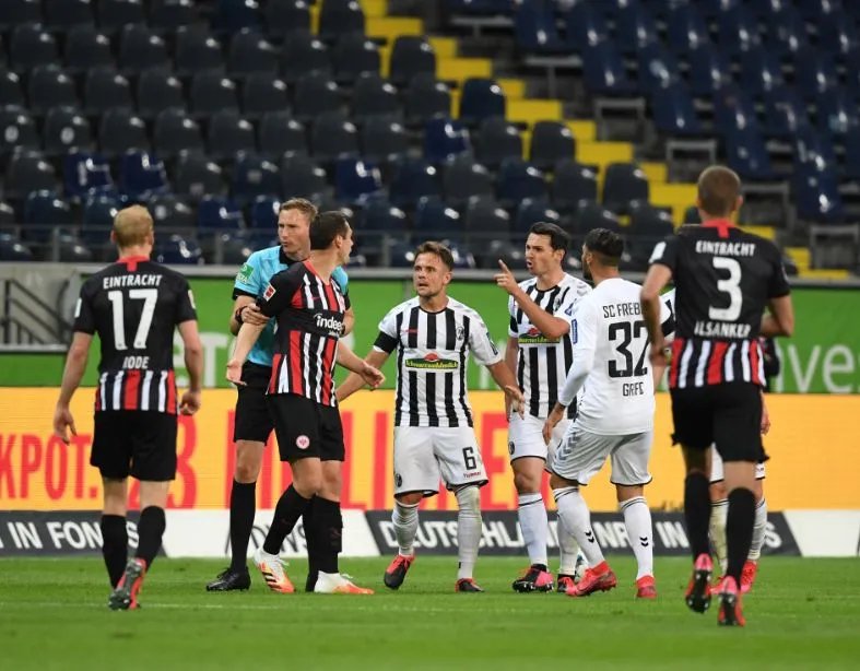 Wolfsbourg gifle le Bayer Leverkusen, pluie de buts à Francfort