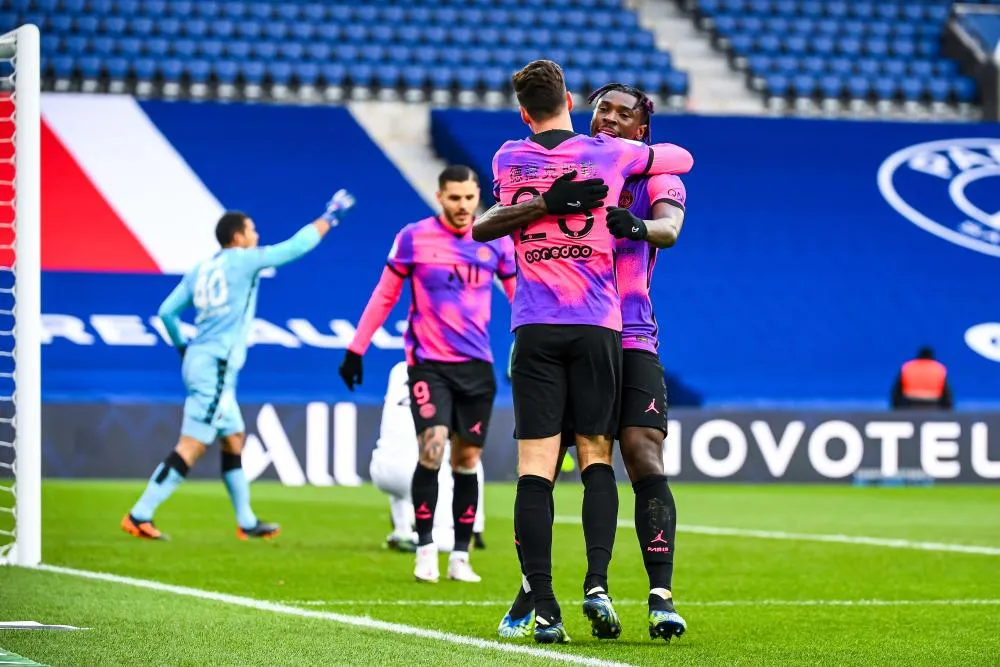 Paris glace Nice dans la douleur