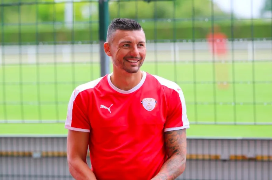 Mathieu Duhamel : «<span style="font-size:50%">&nbsp;</span>Ma femme a attendu 14 ans pour avoir la bague au doigt<span style="font-size:50%">&nbsp;</span>»