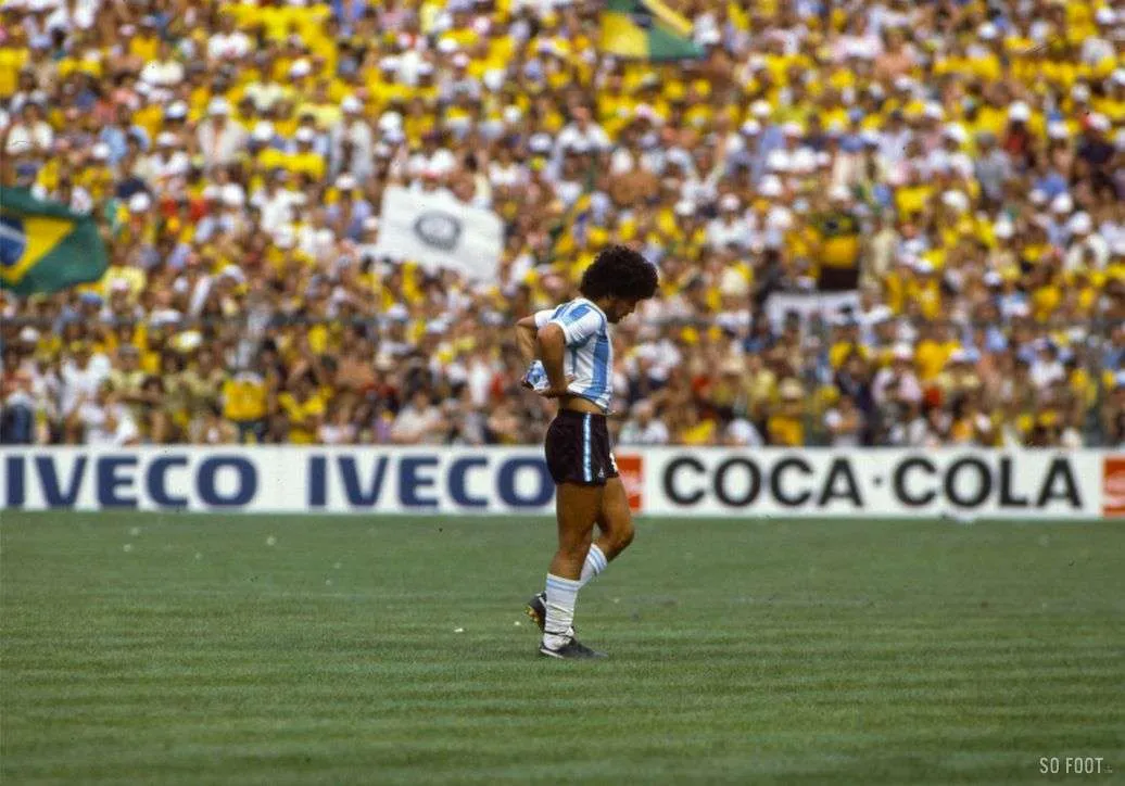 La vie de Maradona en 28 articles mythiques de sofoot.com
