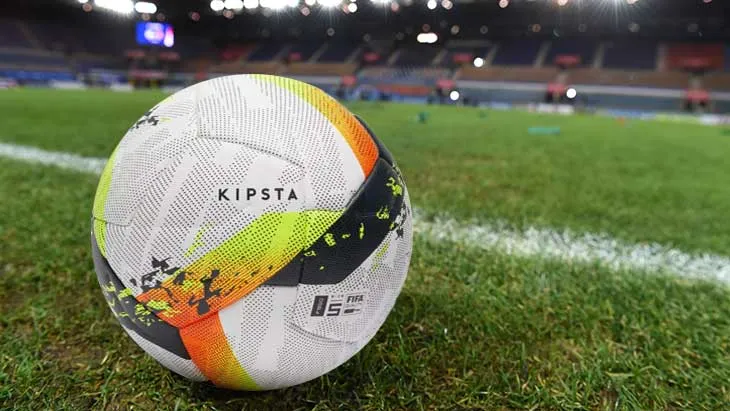 Podcast Alternative Football (épisode 16) avec Frédéric Boistard comme invité, patron de la marque Kipsta, sur le thème des équipementiers dans l&rsquo;ombre de Nike et Adidas