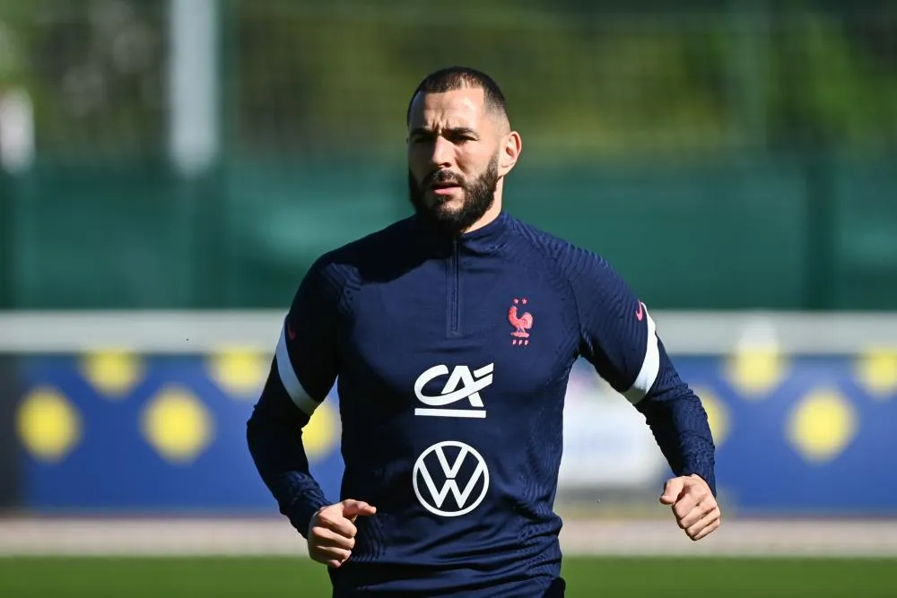 Benzema : «<span style="font-size:50%">&nbsp;</span>Je suis au courant que tout le monde me regarde<span style="font-size:50%">&nbsp;</span>»