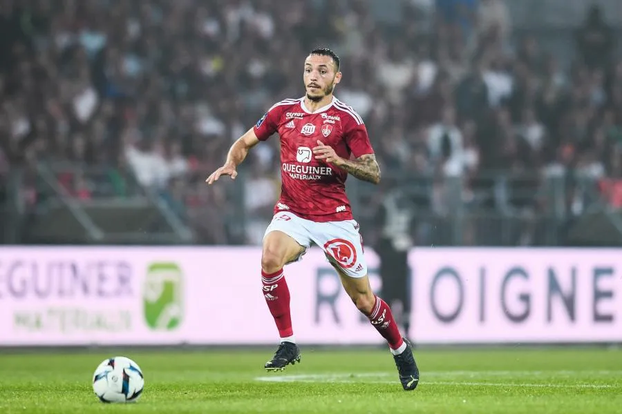 Mathias Pereira Lage : «<span style="font-size:50%">&nbsp;</span>Quand j&rsquo;étais petit, j&rsquo;étais fan de Vítor Baía<span style="font-size:50%">&nbsp;</span>»