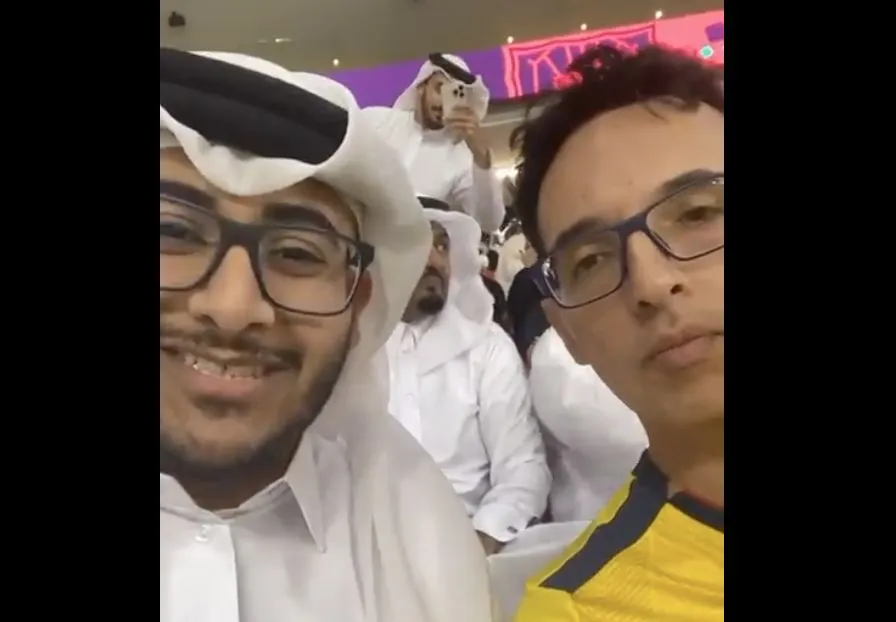 Quand un Équatorien et un Qatarien s’embrouillent en tribunes avant de se réconcilier
