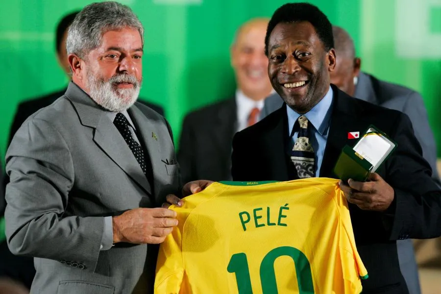 Pelé, un roi très politique