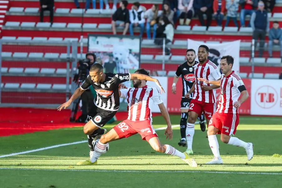 Angers se casse les dents à Ajaccio